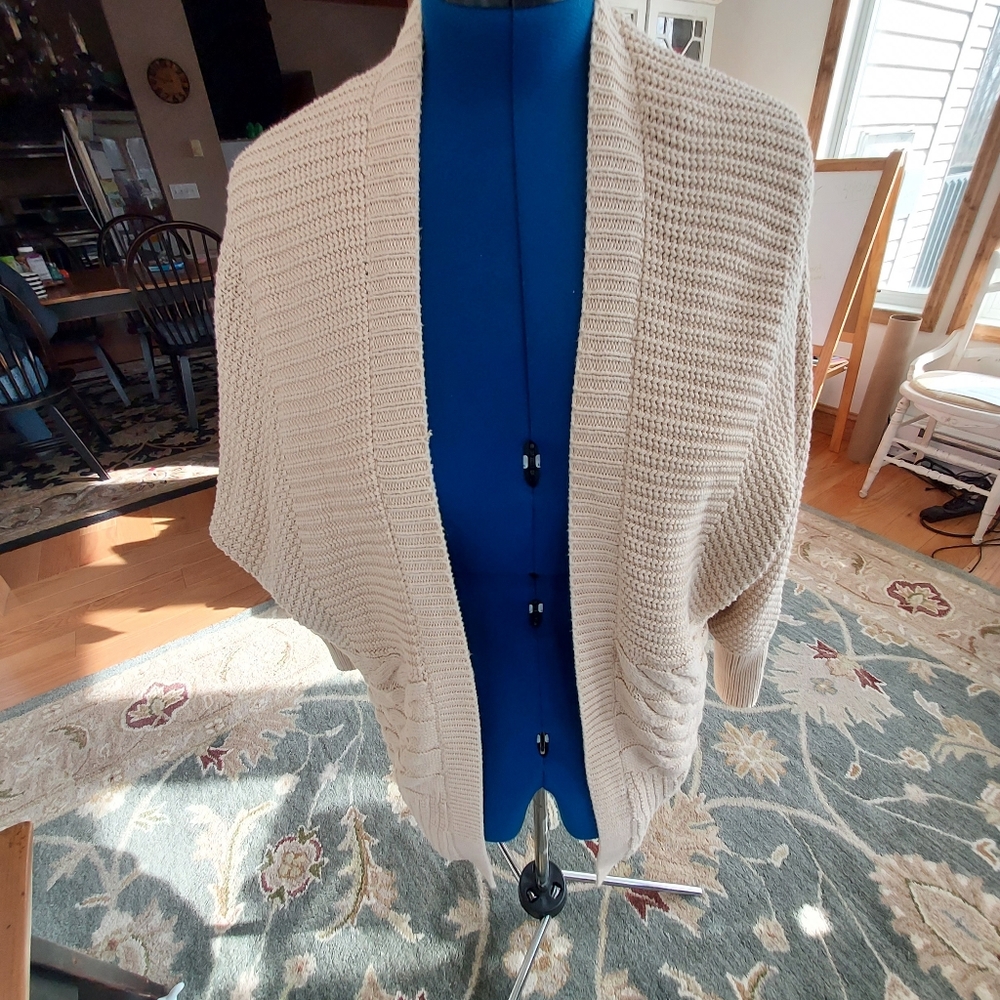 Bass women open cardigan sweater in tan.
